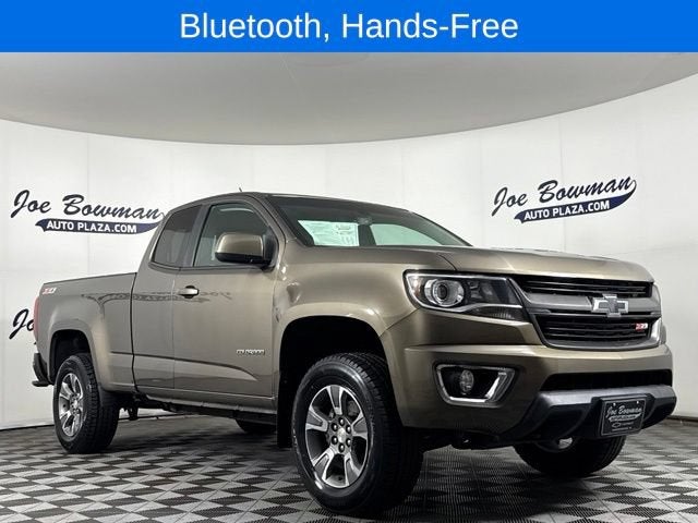 2017 Chevrolet Colorado — detail view