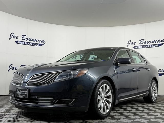 2014 Lincoln MKS — rear three-quarter view