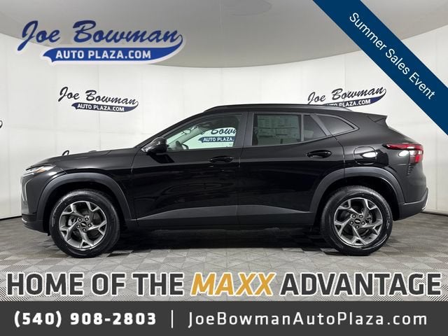 2026 Chevrolet Trax LT in Mosaic Black Metallic — front three-quarter view